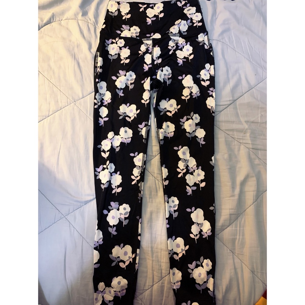 Kate Spade x Beyond Yoga Cinched Side Bow Legging in Floral Garden